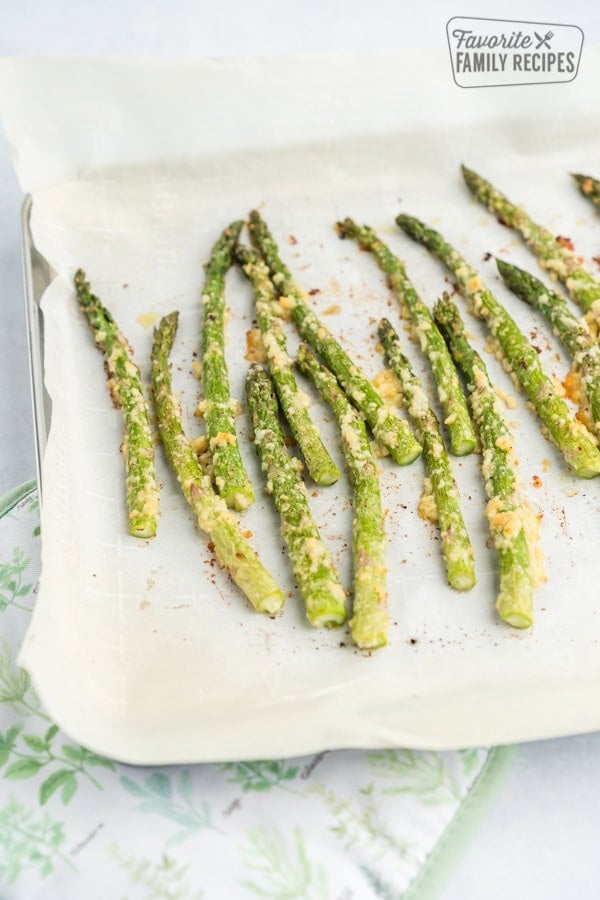 Elevate Your Meals: The Flavorful Benefits of Roasted Asparagus